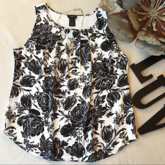 🌹ANN TAYLOR PETITE Black Floral Sleeveless Top - Picture 1 of 4